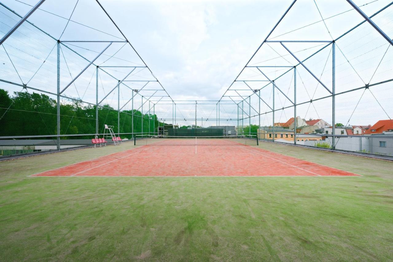 Fala Park Wolsztyn Extérieur photo